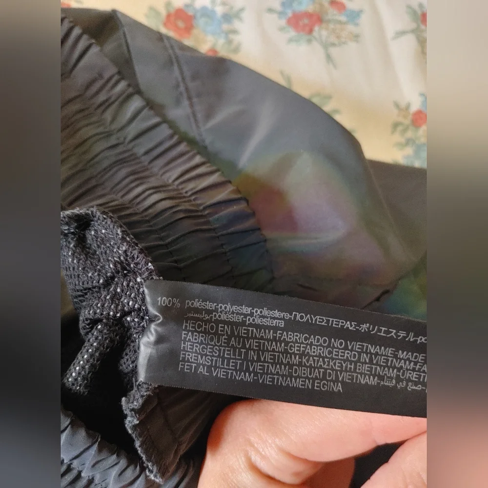 Zara Grey/Holographic Cargo Track Pants with Tapered Fit - Picture 3 of 7